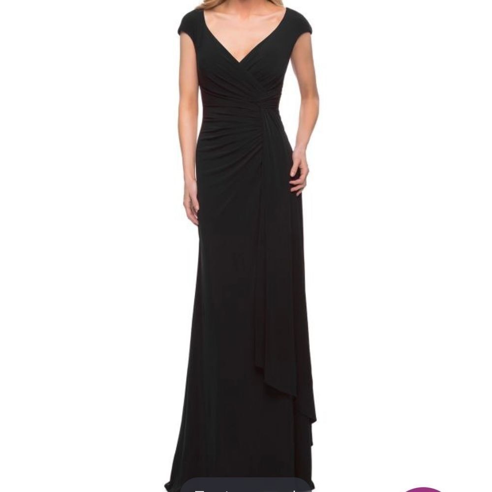 La Femme Black Gown Sz 10 NWT Style 29814 Cap Sleeves Ruching Sweep Train Jersey